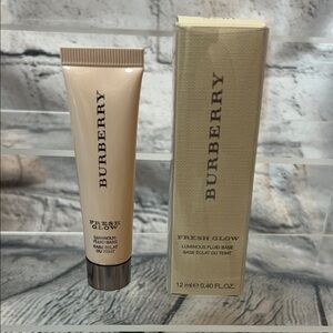Burberry Fresh Glow Luminous Fluid Base - Nude Radiance No. 1